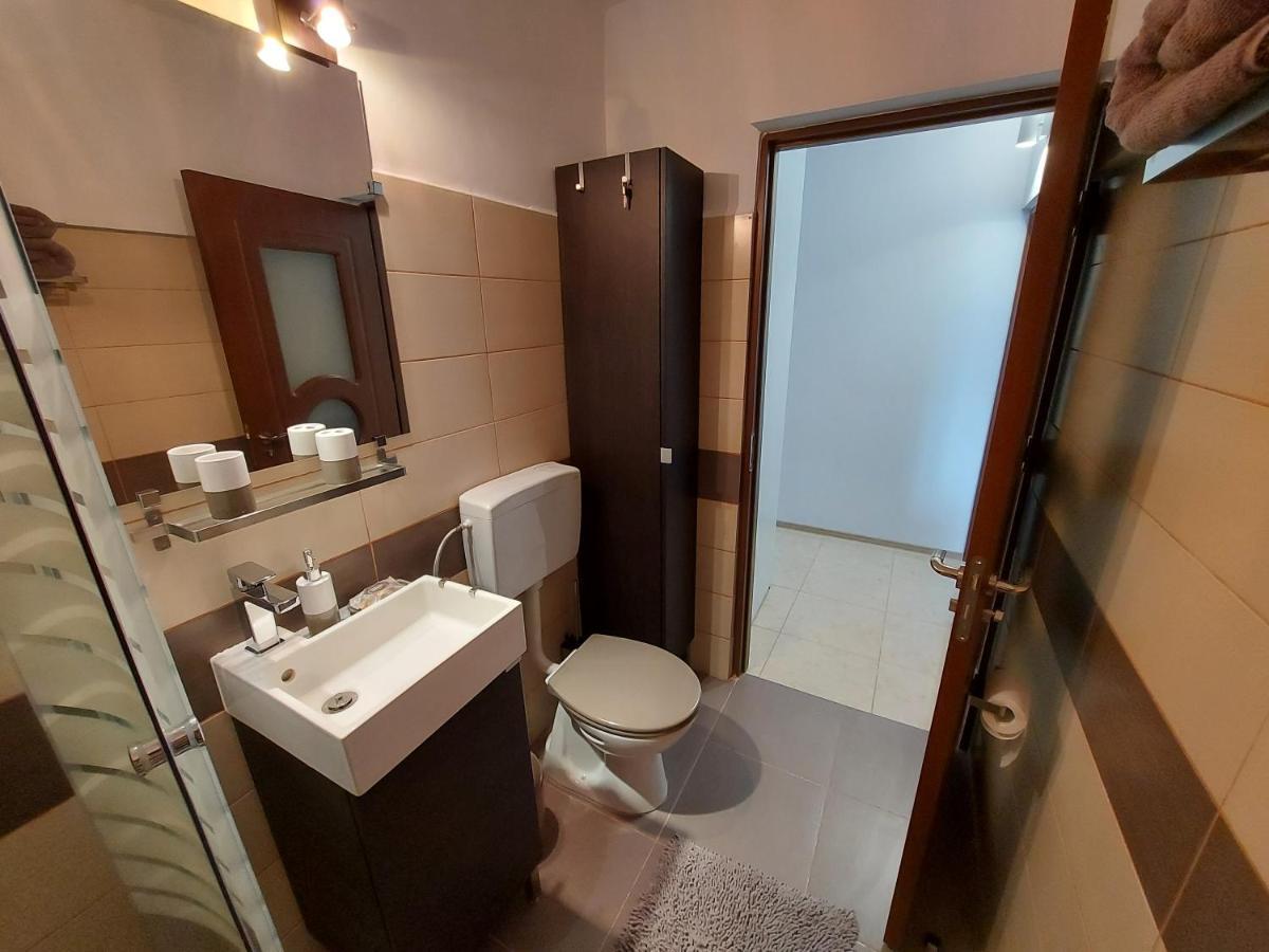 Relax Spiral House Villa Орадеа Екстериор снимка